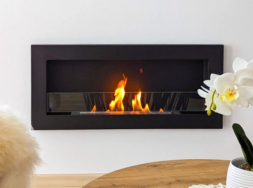 De Bio ethanol haard SLIM 900x400 met glas in zwarte structuurafwerking