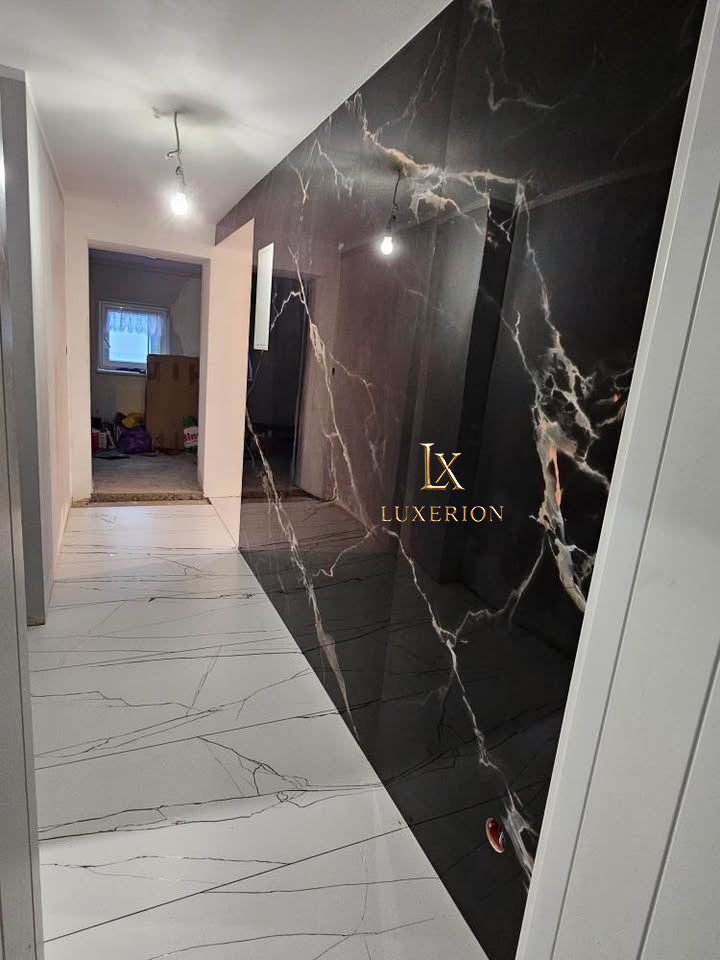 Koolstofpaneel MARQUINA GOLD Gloss